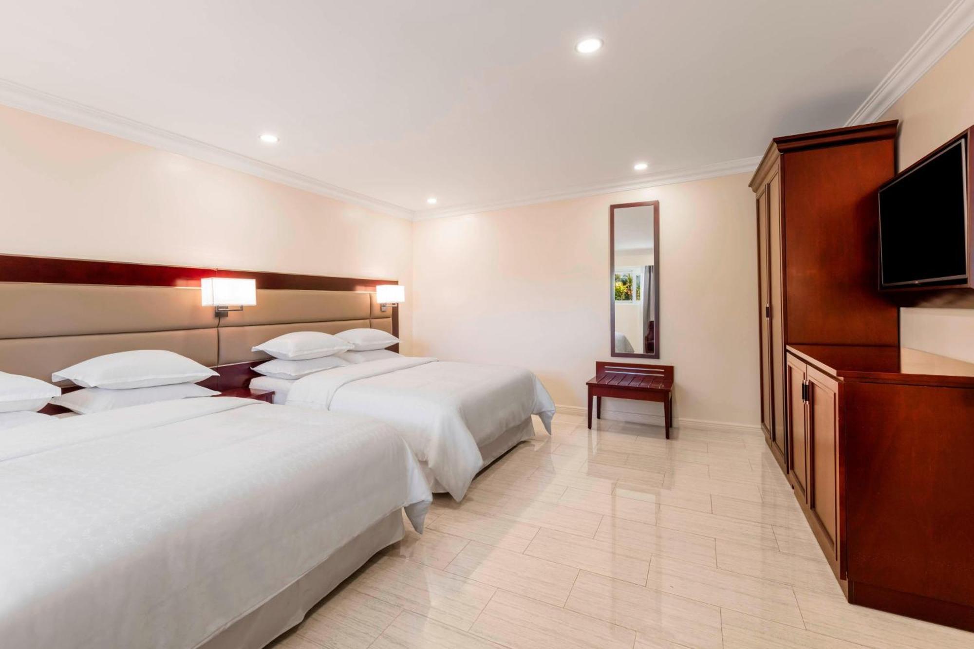 Sheraton Samoa Aggie Grey'S Hotel & Bungalows Apia Exterior photo