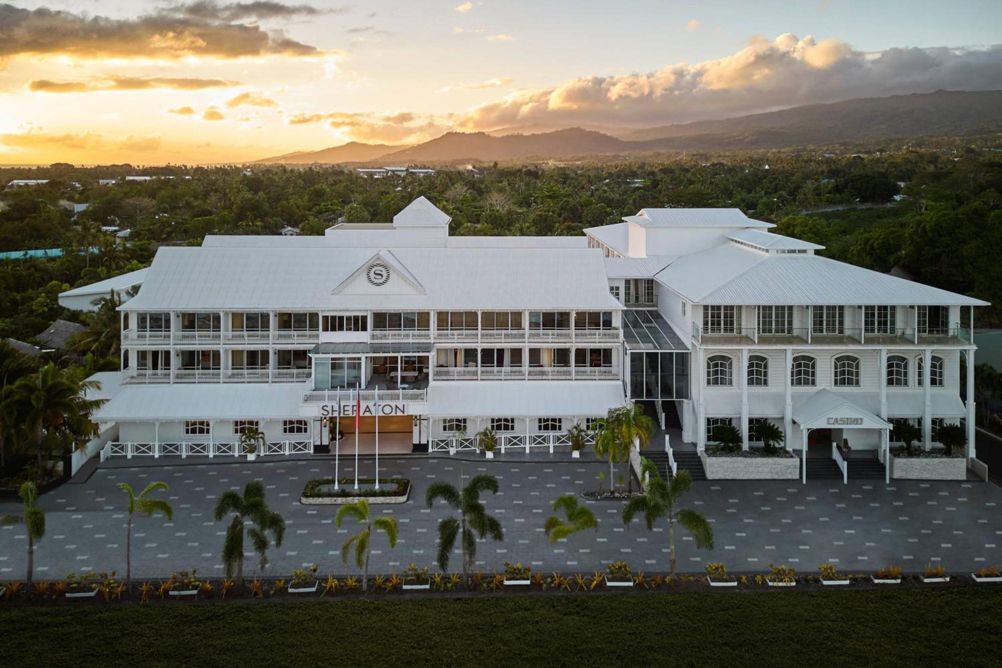 Sheraton Samoa Aggie Grey'S Hotel & Bungalows Apia Exterior photo