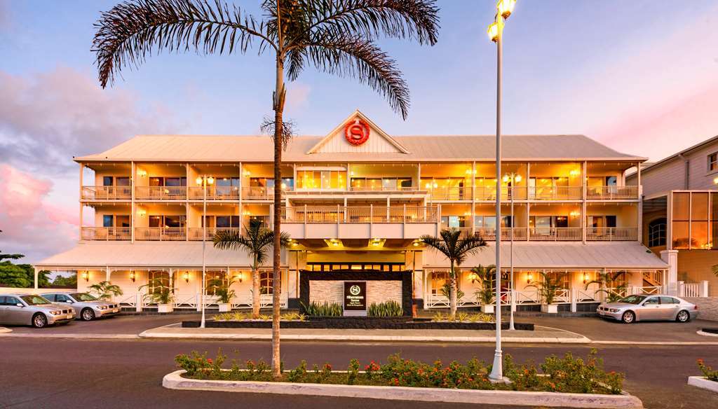 Sheraton Samoa Aggie Grey'S Hotel & Bungalows Apia Exterior photo